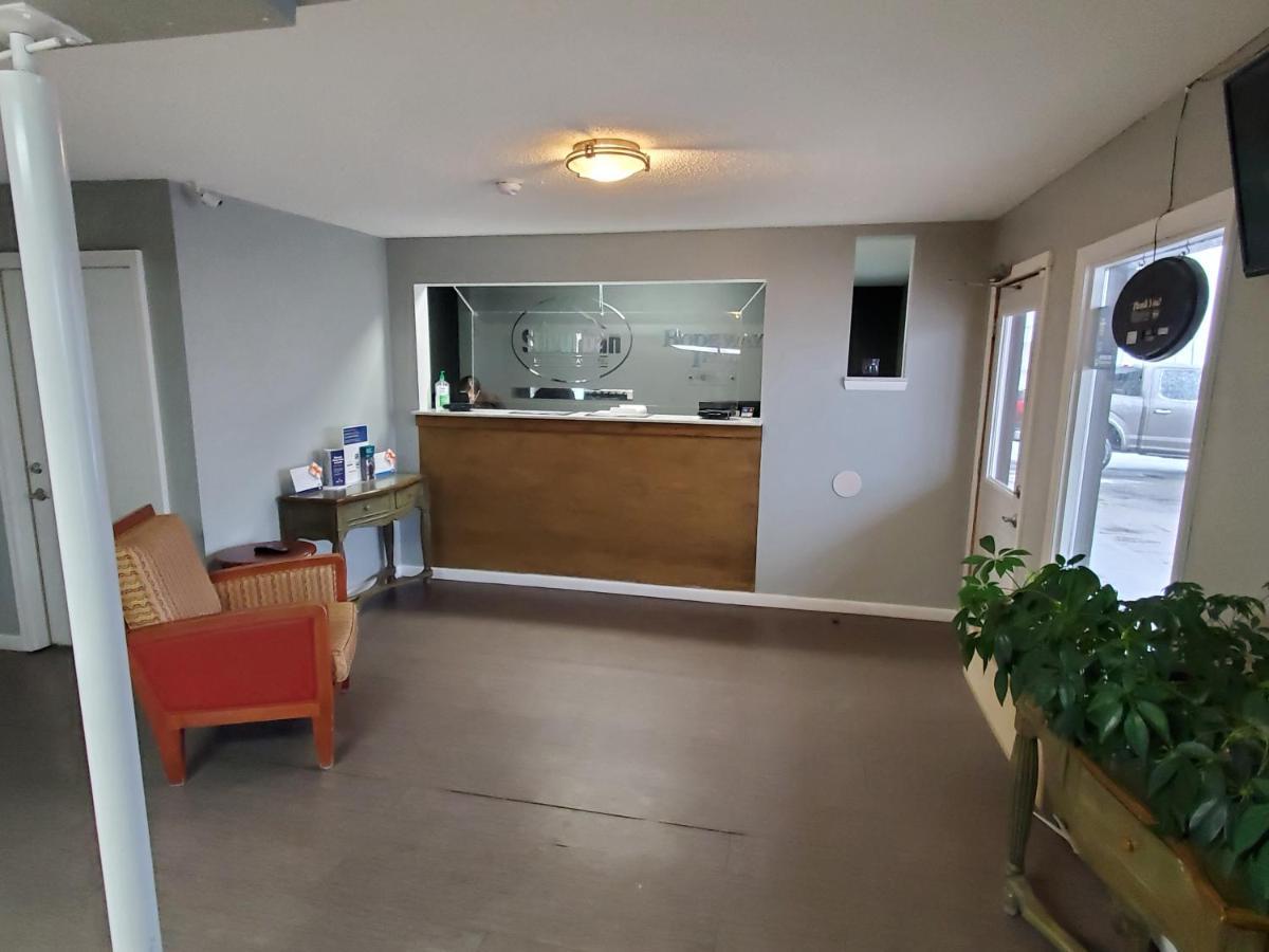 Rodeway Inn Brazil Zewnętrze zdjęcie