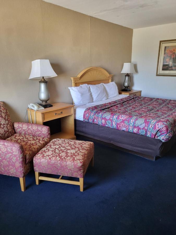 Rodeway Inn Brazil Zewnętrze zdjęcie