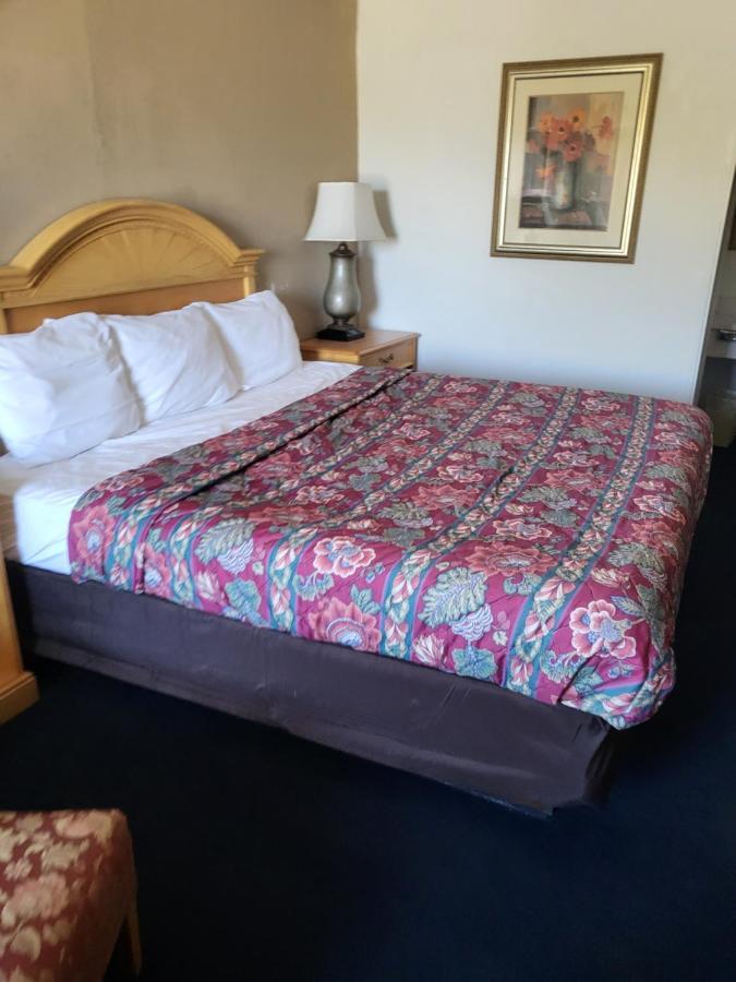 Rodeway Inn Brazil Zewnętrze zdjęcie