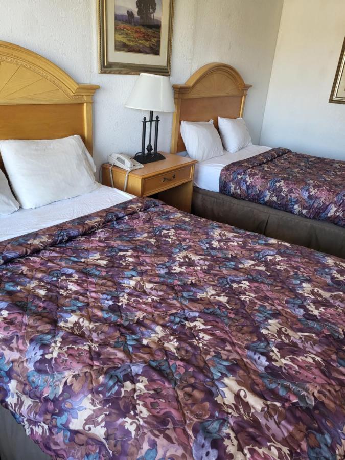 Rodeway Inn Brazil Zewnętrze zdjęcie