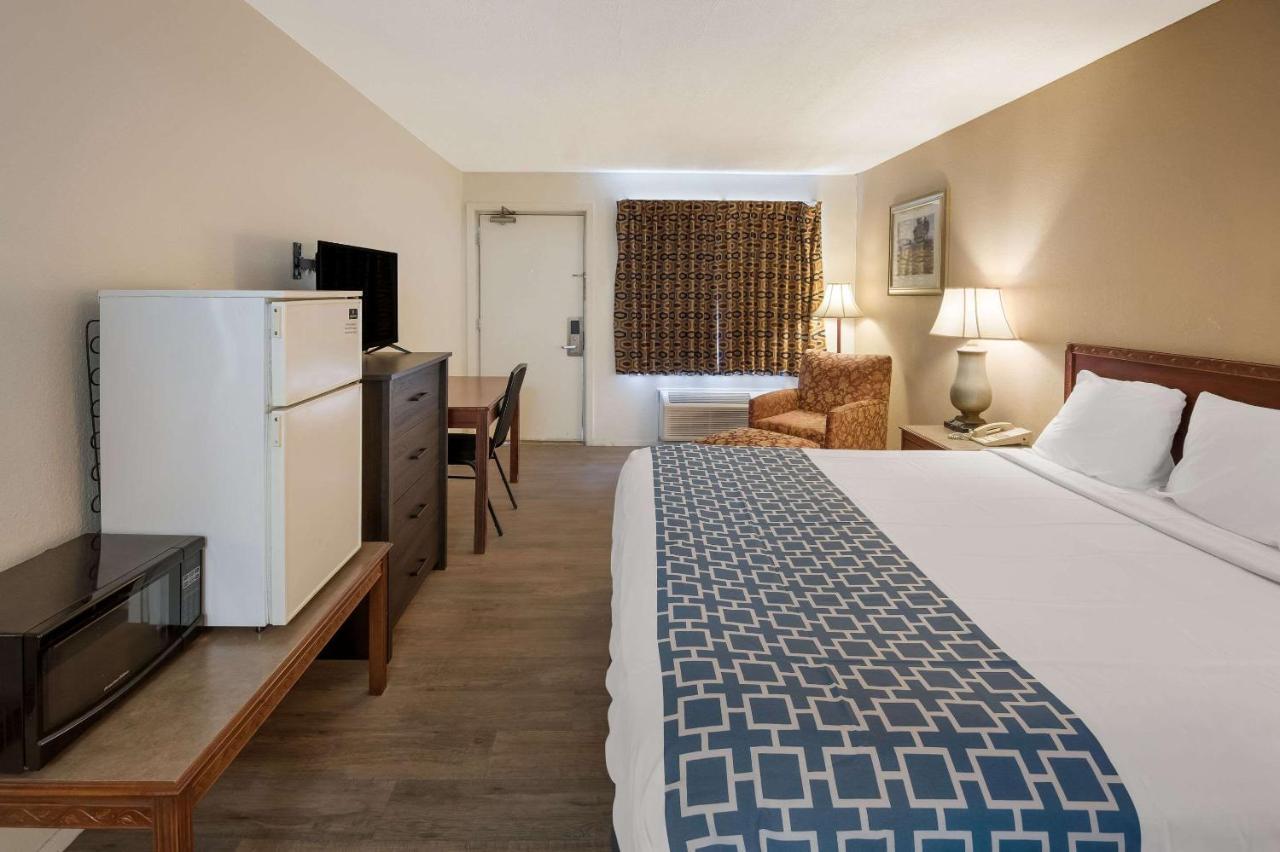 Rodeway Inn Brazil Zewnętrze zdjęcie